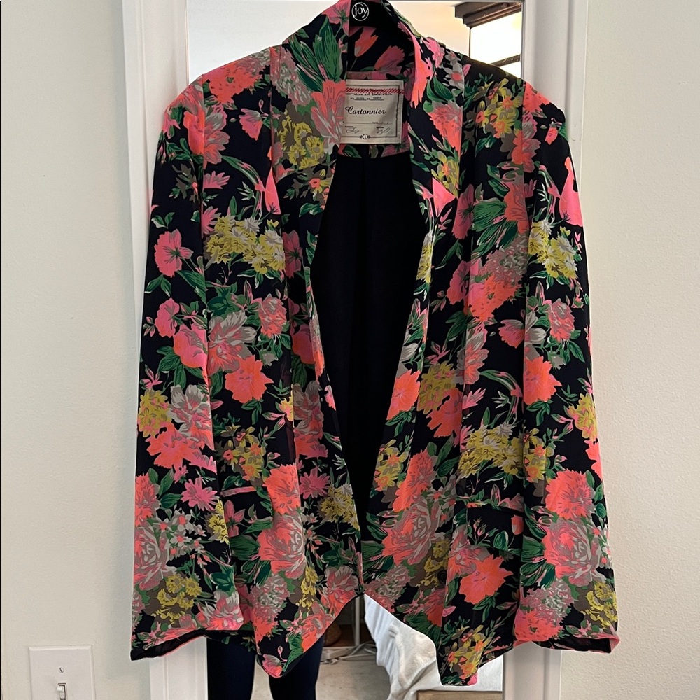 Cartonnier Black Floral Blazer